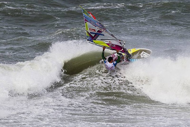 Fernandez style - KIA Cold Hawaii PWA World Cup, Denmark ©  John Carter / PWA http://www.pwaworldtour.com
